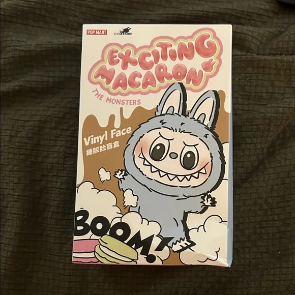 The Monsters ‘Exciting Macaron’ Lychee Berry Labubu - Picture 2 of 8